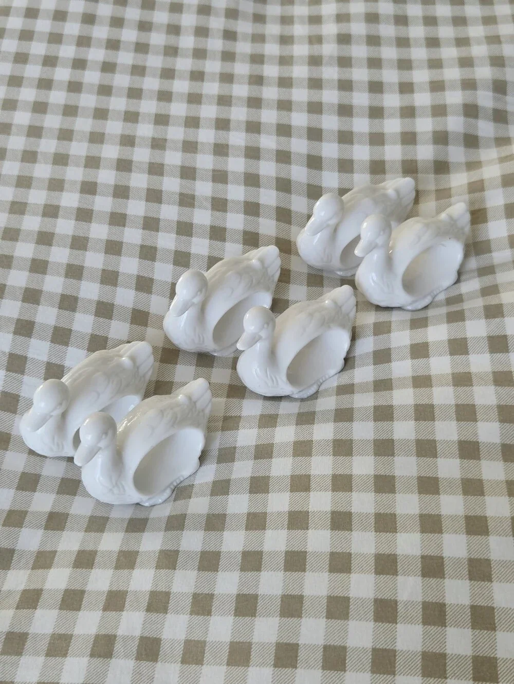 Vintage Set Of 6 White Ceramic / Porcelain Duck Napkin Rings
